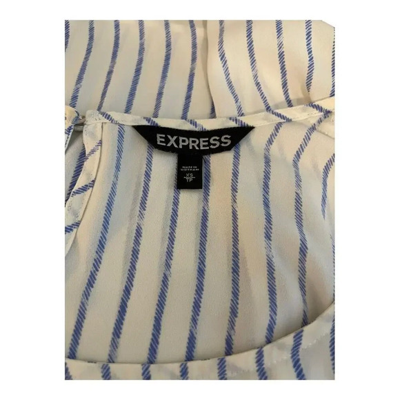 Express Women’s XS White & Blue Striped Semi Sheer Short Sleeve Top - Picture 4 of 4